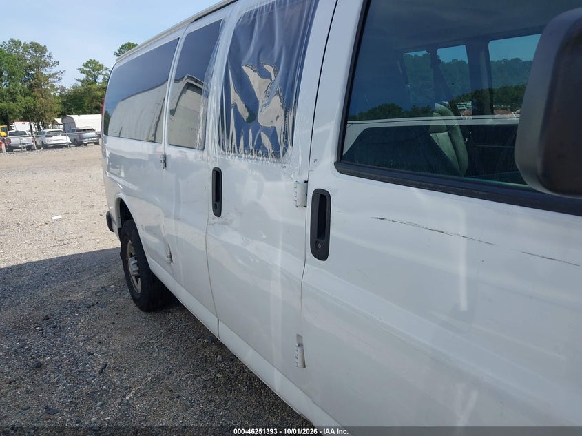 CHEVROLET EXPRESS 3500 2019 VIN 1GAZGNFG4K1353044