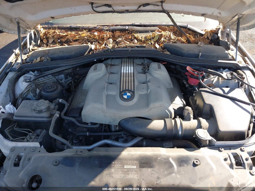 2005 BMW 545I · Фото 10