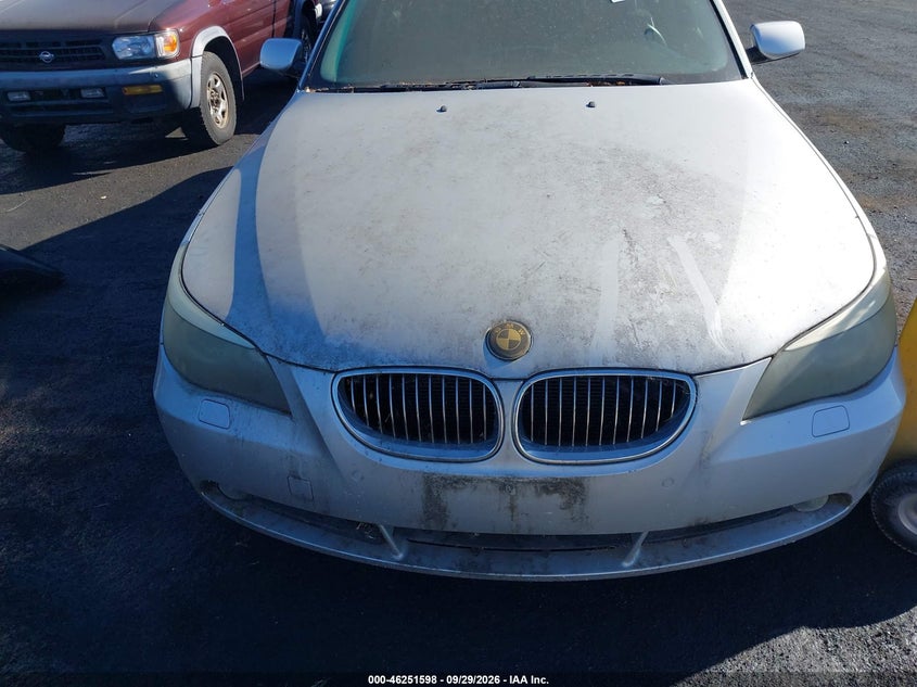 2005 BMW 545I · Фото 6