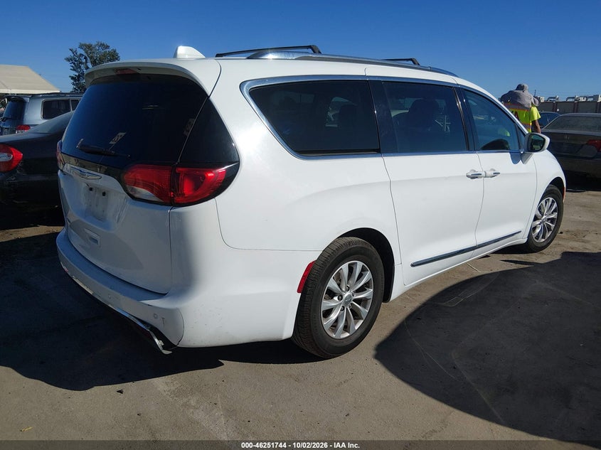 Vin: 2c4rc1bg0kr537183, lot: 46751770, chrysler pacifica touring l 20194