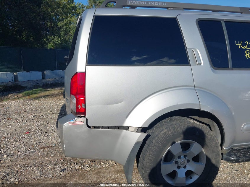 2006 NISSAN PATHFINDER SE · Фото 13