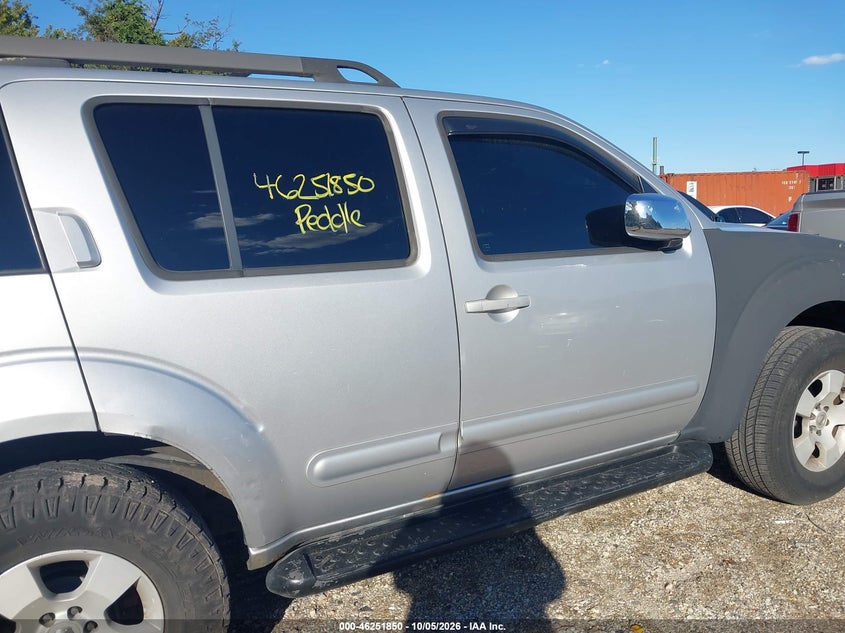 2006 NISSAN PATHFINDER SE · Фото 14