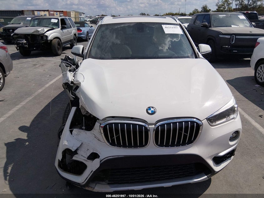 BMW X1 - zdjęcie 12