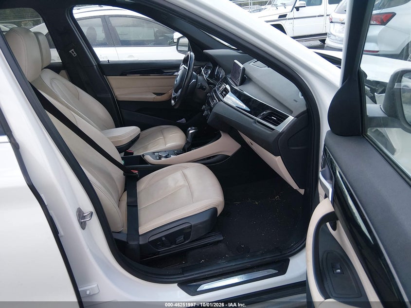BMW X1 - zdjęcie 5
