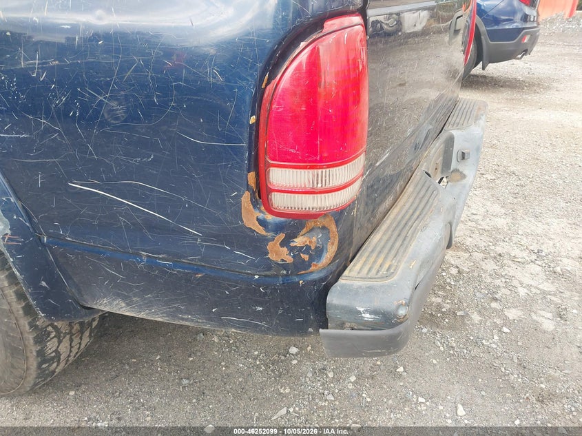 DODGE DAKOTA 2004 VIN 1D7GL12K04S500105