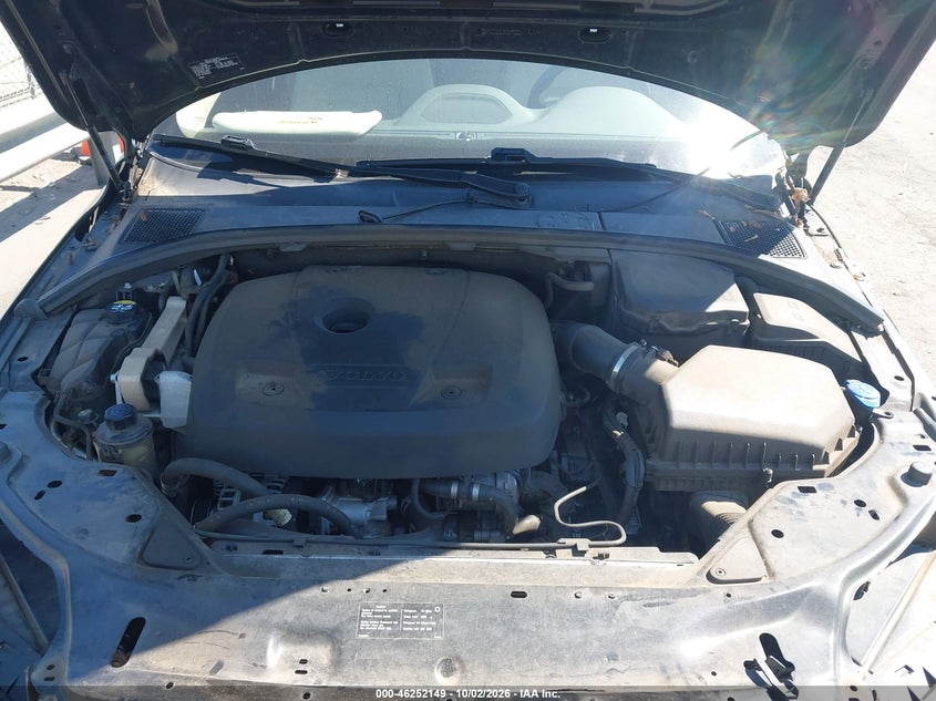 VOLVO XC70 2016 VIN YV440MBK2G1269223