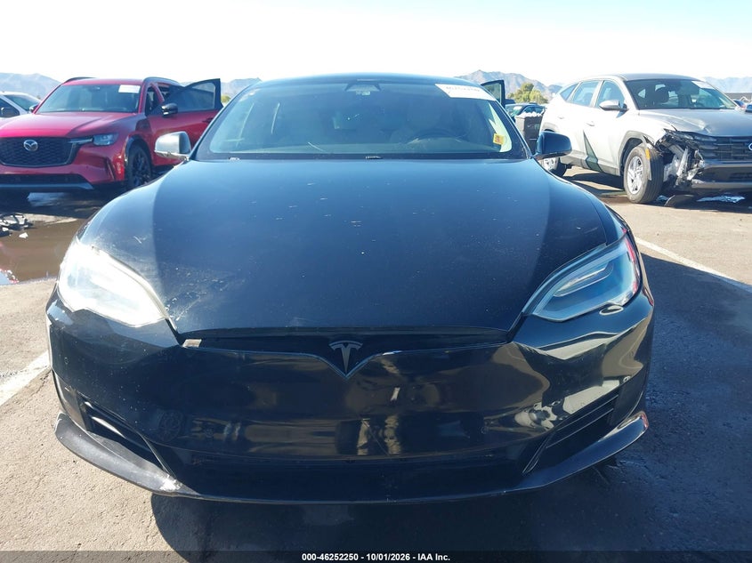 TESLA MODEL S - zdjęcie 13
