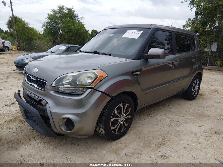 2013 Kia Soul, Front End, IAAI, VIN KNDJT2A50D7613511 — photo 2