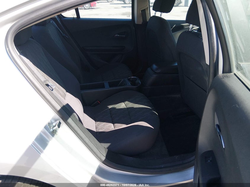 CHEVROLET VOLT 2014 VIN 1G1RE6E44EU157627