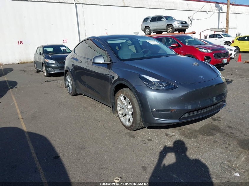 Vin: 7saygaee3pf885852, lot: 46752439, tesla model y awd/long range dual motor all-wheel drive 2023 img_1