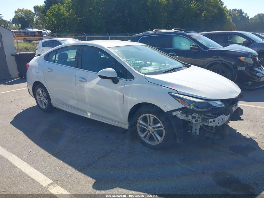 Vin: 1g1be5sm1j7214519, lot: 46752564, chevrolet cruze lt auto 20181