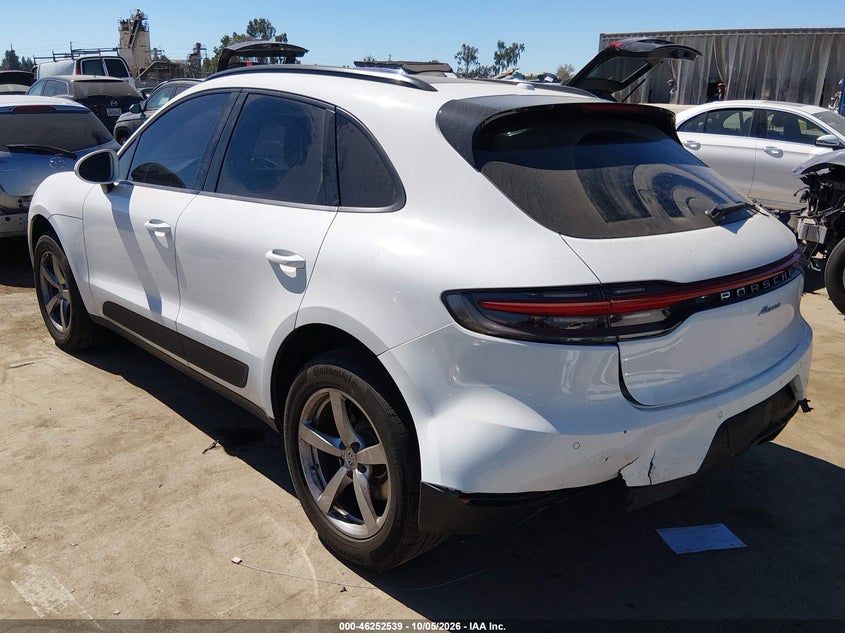 Фото 3 - PORSCHE MACAN