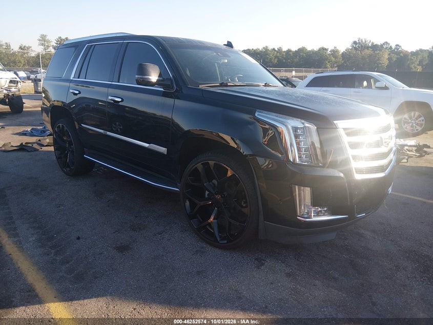 Vin: 1gys3bkj6kr198044, lot: 46752600, cadillac escalade luxury 2019 img_1