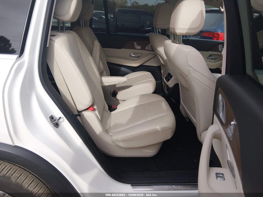 MERCEDES-BENZ GLS 450 - zdjęcie 8