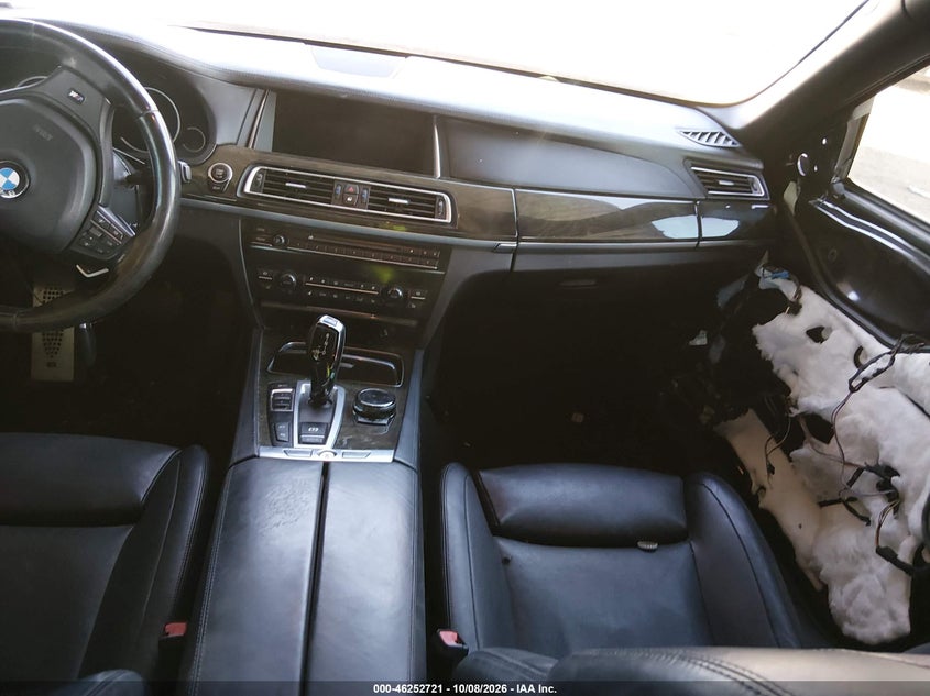2015 BMW 750LI · Фото 5