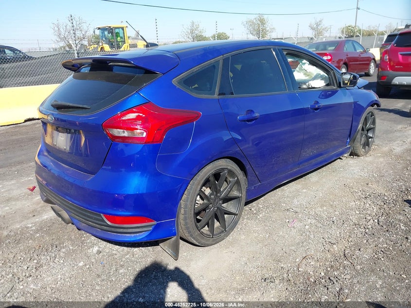 Vin: 1fadp3l91fl380293, lot: 46752751, ford focus st 20154