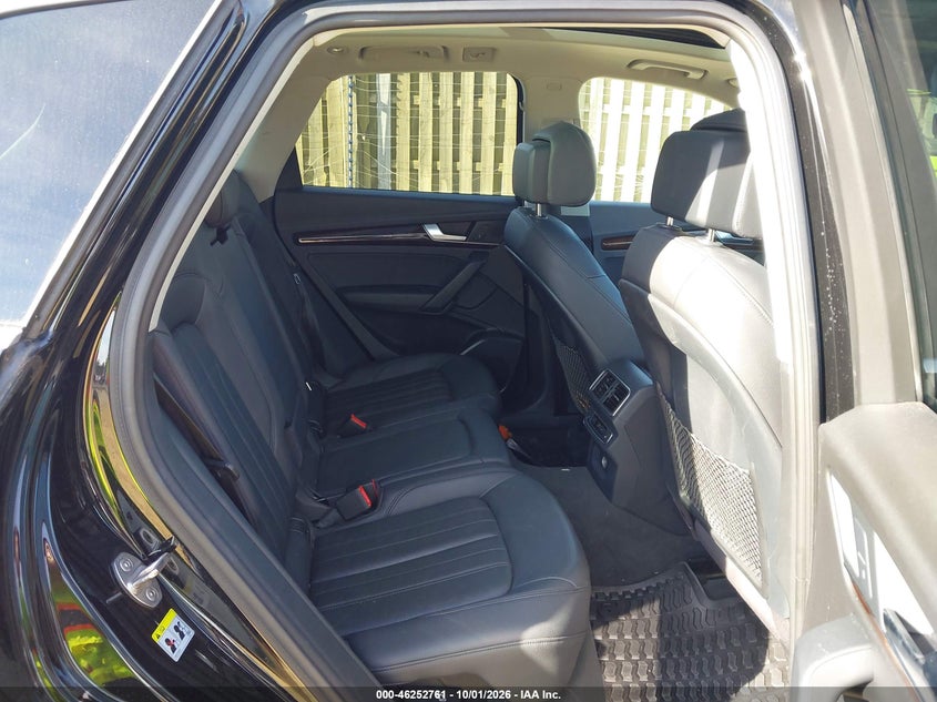 AUDI Q5 2018 VIN WA1BNAFY1J2004586
