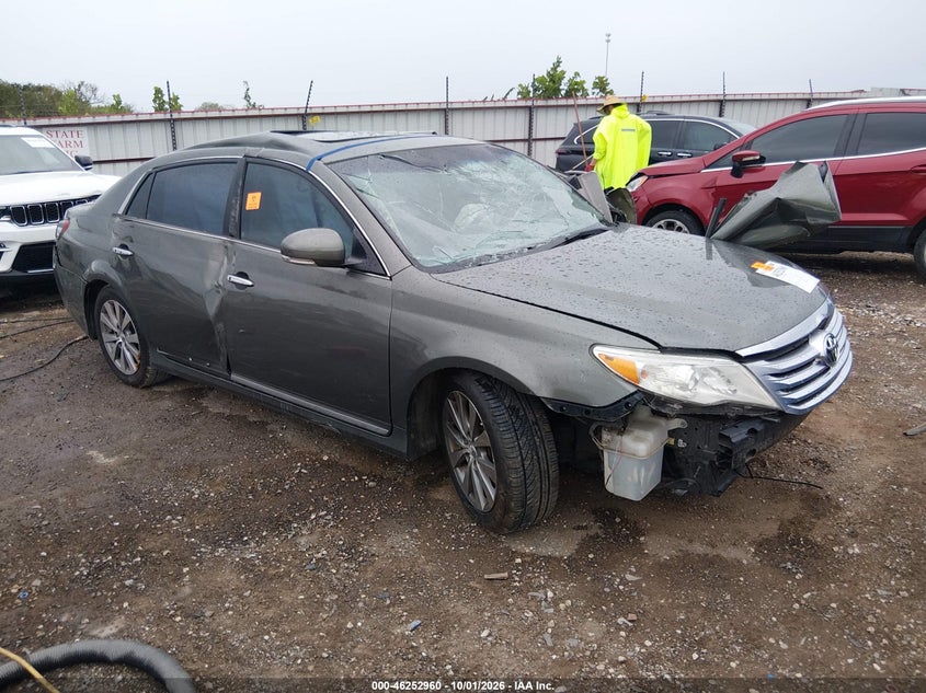 2011 TOYOTA AVALON LIMITED