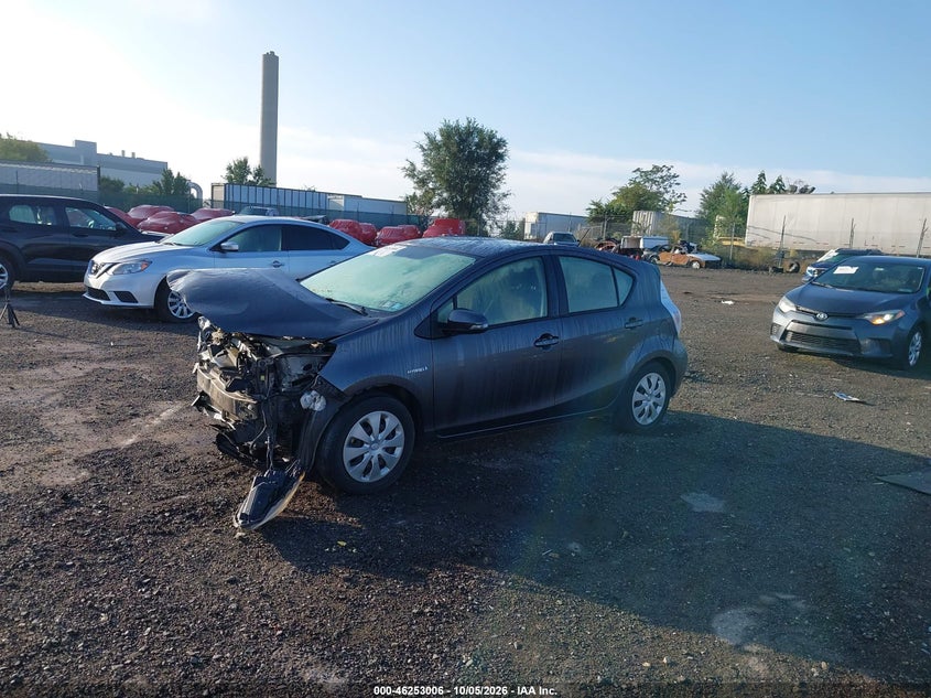 Vin: jtdkdtb31e1573402, lot: 46753031, toyota prius c two 20142
