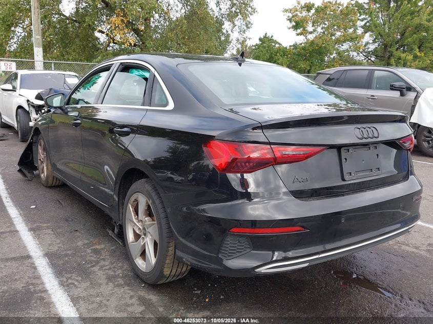 Vin: wauaudgy0ra061333, lot: 46753099, audi a3 premium 40 tfsi front-wheel drive s tronic 20243