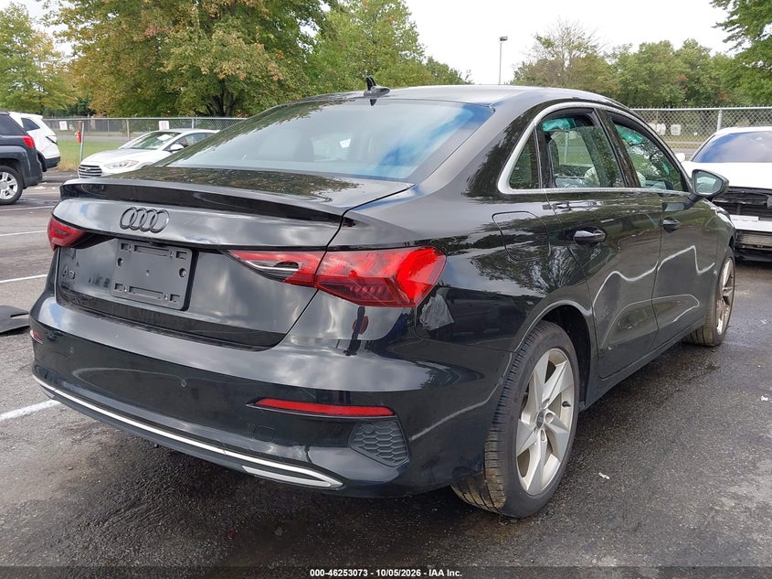 Vin: wauaudgy0ra061333, lot: 46753099, audi a3 premium 40 tfsi front-wheel drive s tronic 20244
