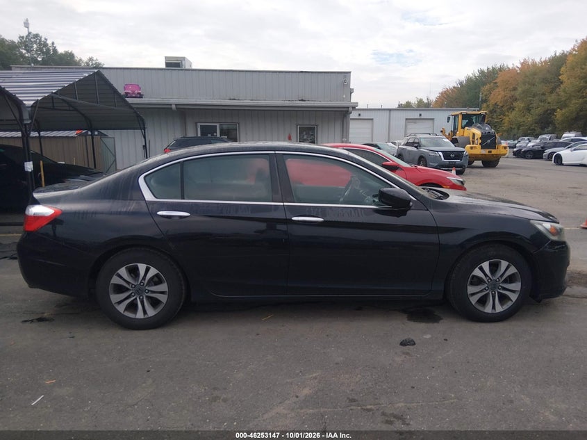 2013 HONDA ACCORD LX · Фото 13