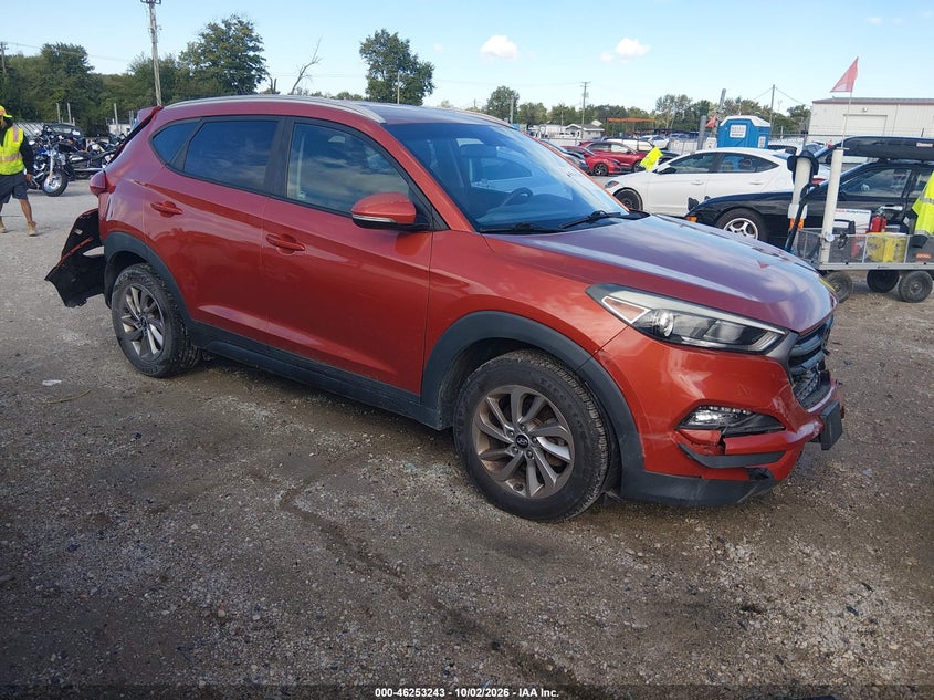 Vin: km8j33a20gu120330, lot: 46753269, hyundai tucson eco 2016 img_1
