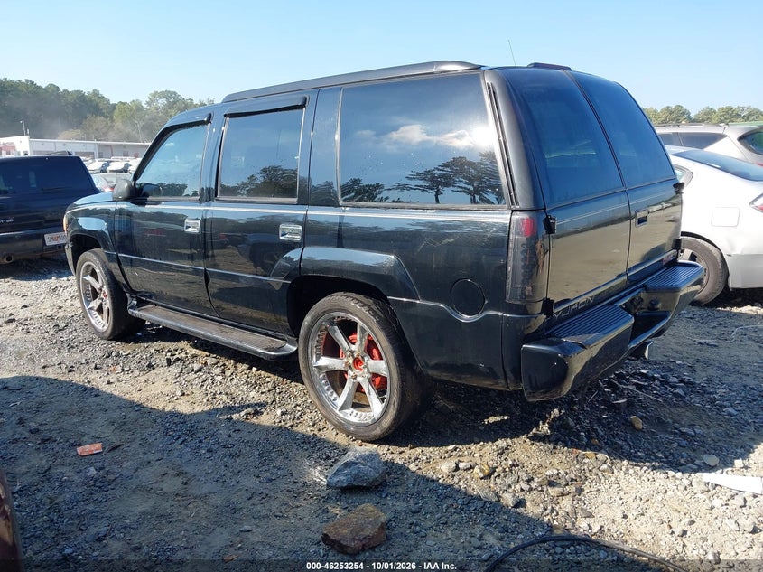 GMC YUKON DENALI 2000 VIN 1GKEK13RXYR136468
