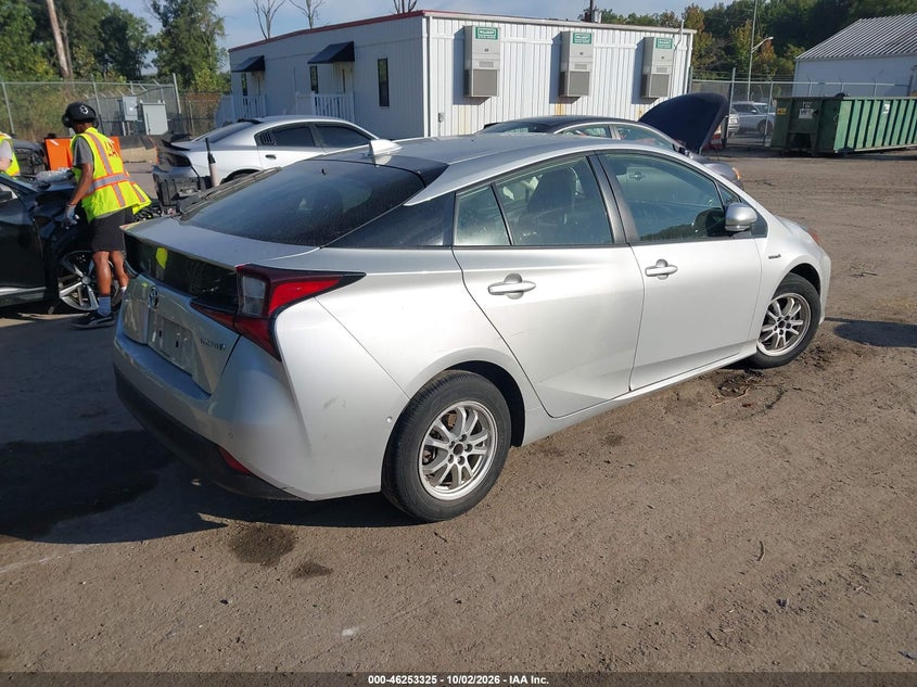 Vin: jtdkamfu0m3150346, lot: 46753351, toyota prius le 20214