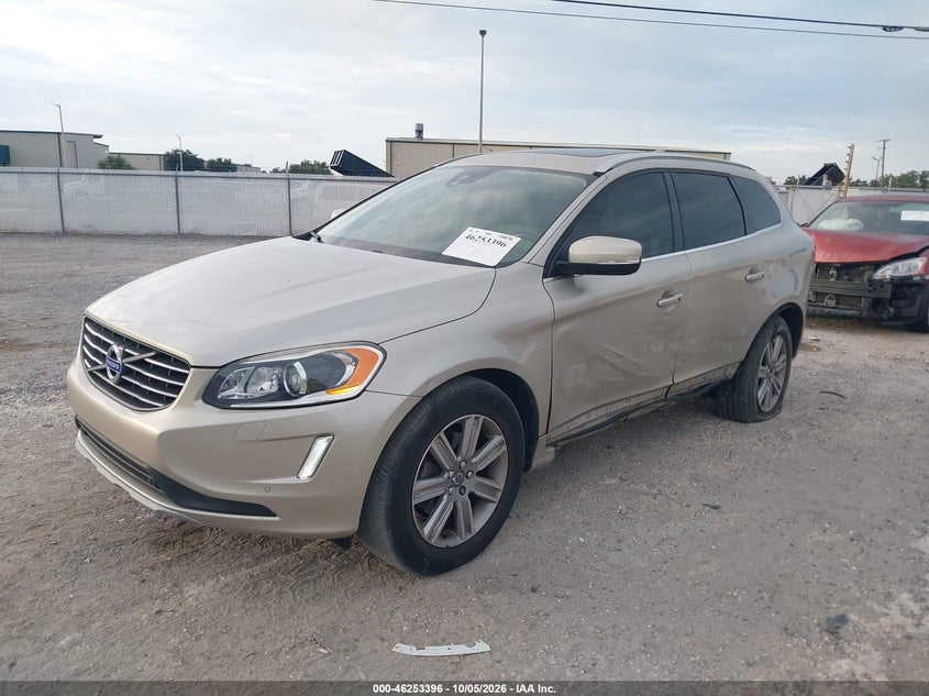 VOLVO XC60 - zdjęcie 2