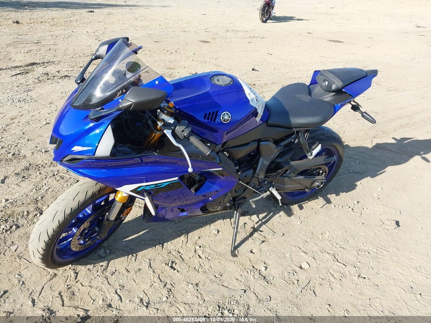 YAMAHA YZFR7 2025