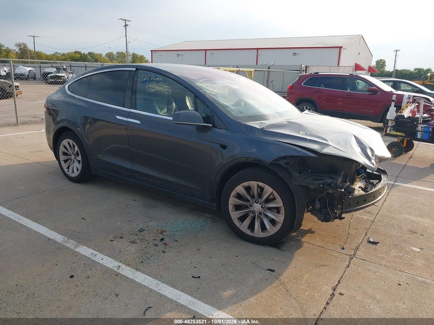 Vin: 5yjxcae21gf010716, lot: 46753547, tesla model x 60d/70d/75d/90d 2016 img_1