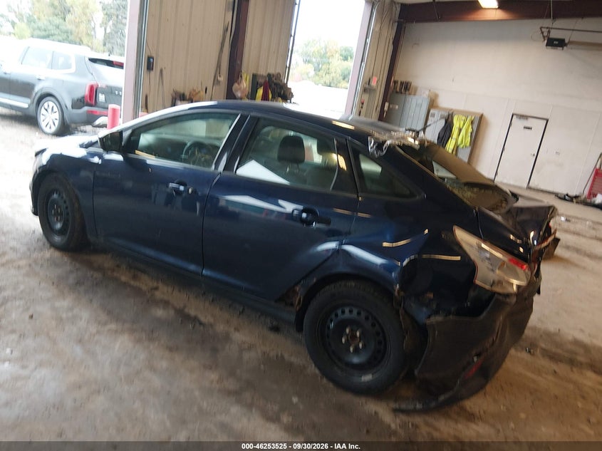 Vin: 1fahp3f24cl163736, lot: 46753551, ford focus se 20123
