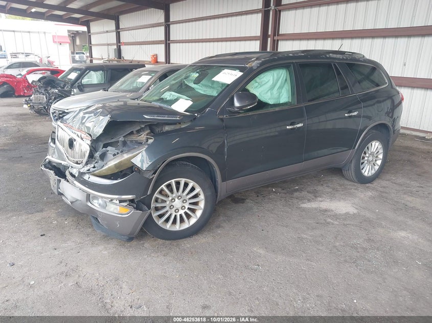 2011 BUICK ENCLAVE 1XL · Photo 2