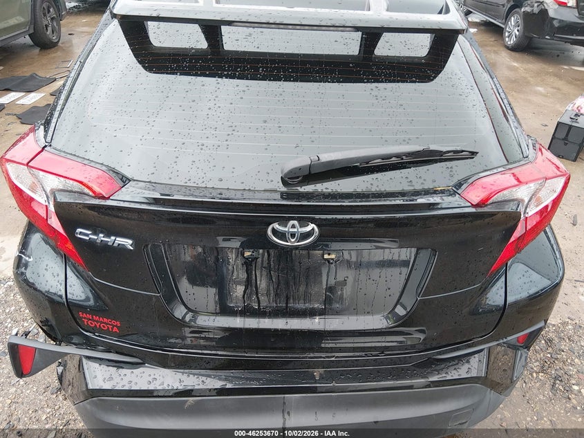 TOYOTA C-HR - zdjęcie 16