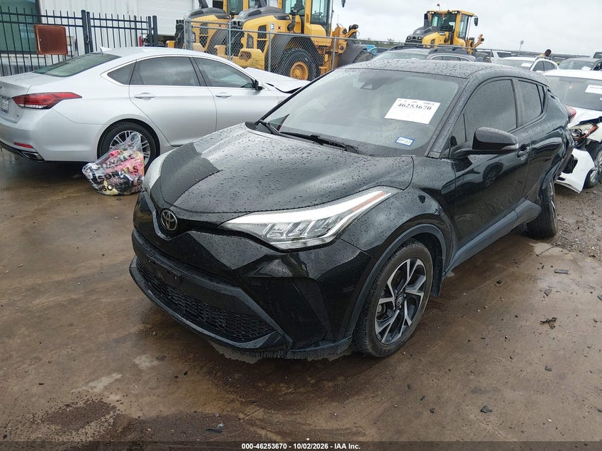 TOYOTA C-HR - zdjęcie 2