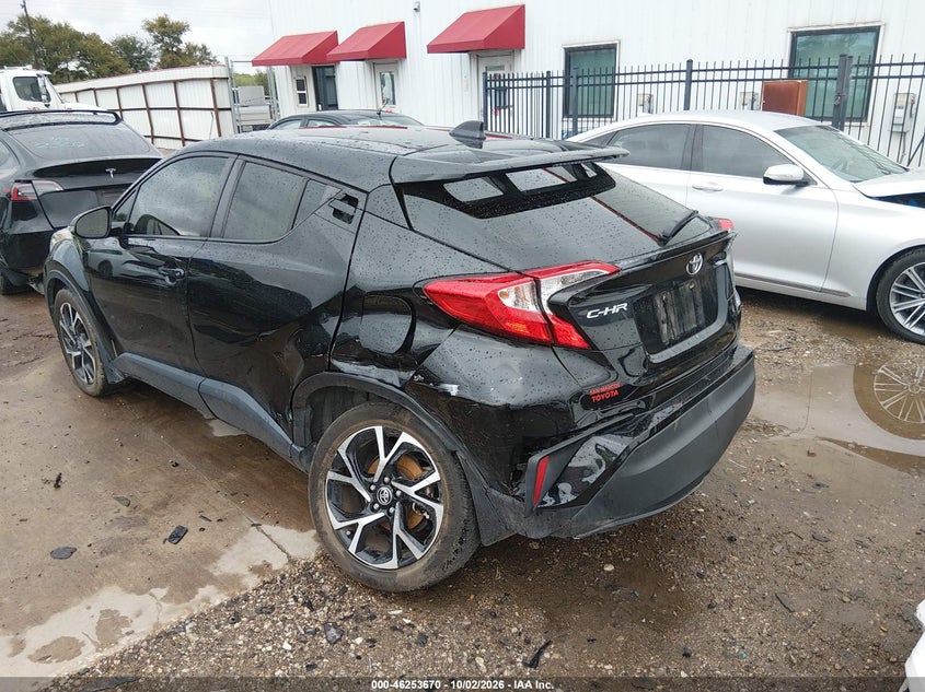 TOYOTA C-HR - zdjęcie 3