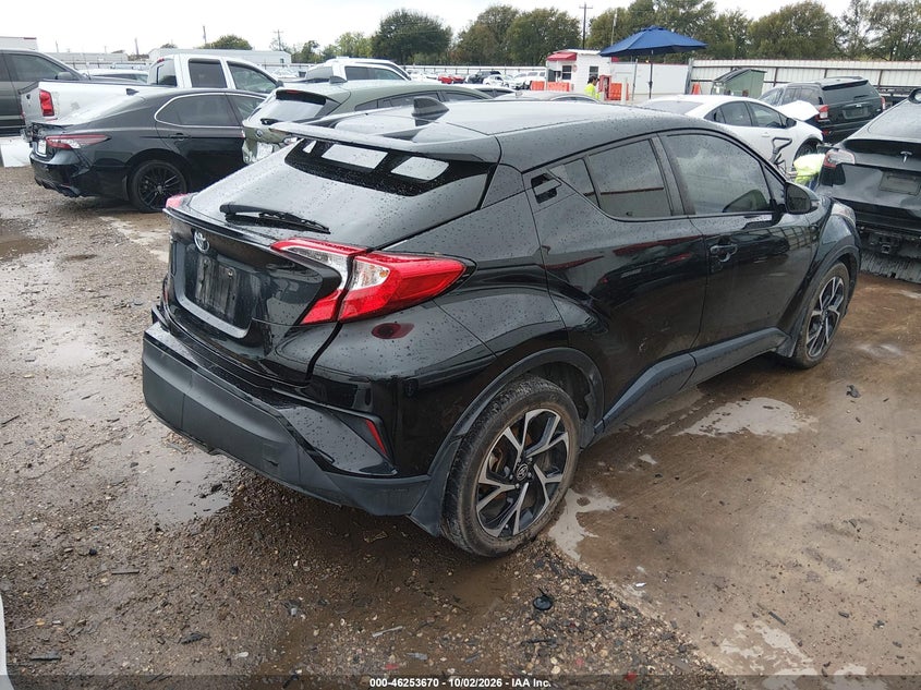 TOYOTA C-HR - zdjęcie 4