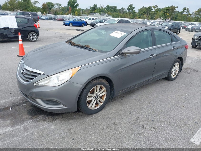 2012 HYUNDAI SONATA auction photo 2