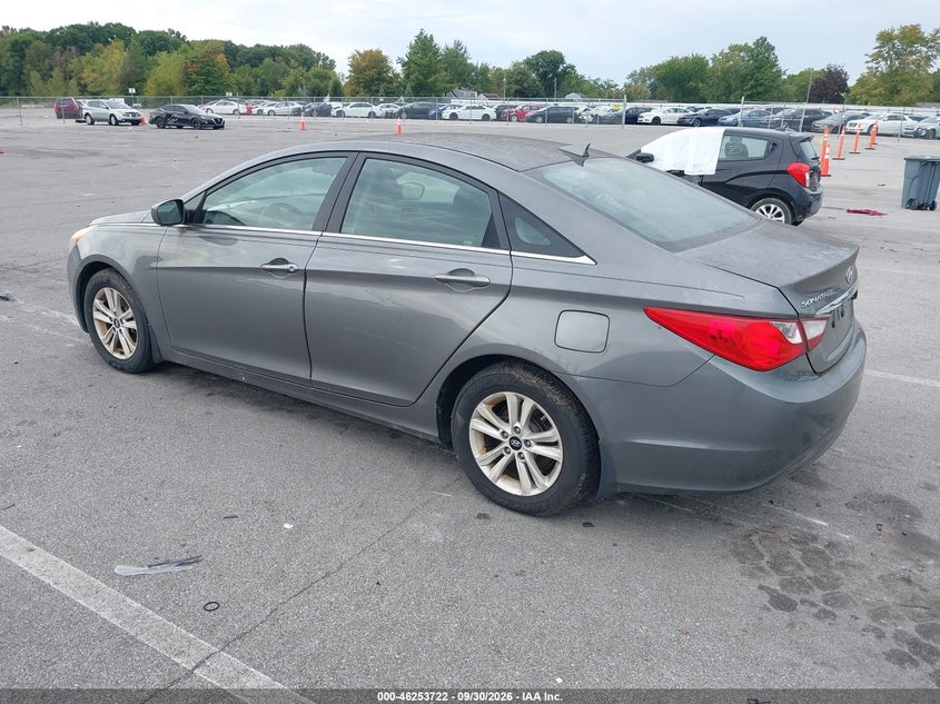 2012 HYUNDAI SONATA auction photo 3