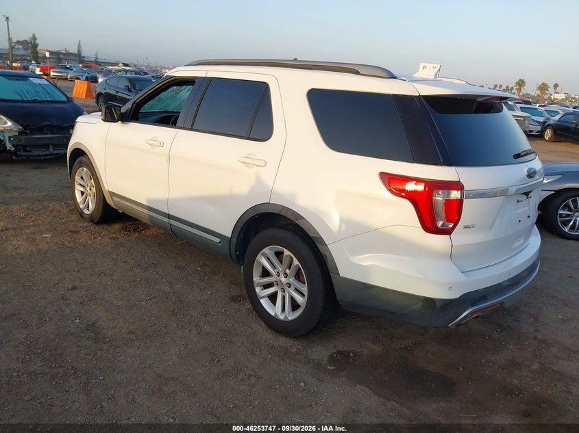 2016 FORD EXPLORER XLT · Фото 3