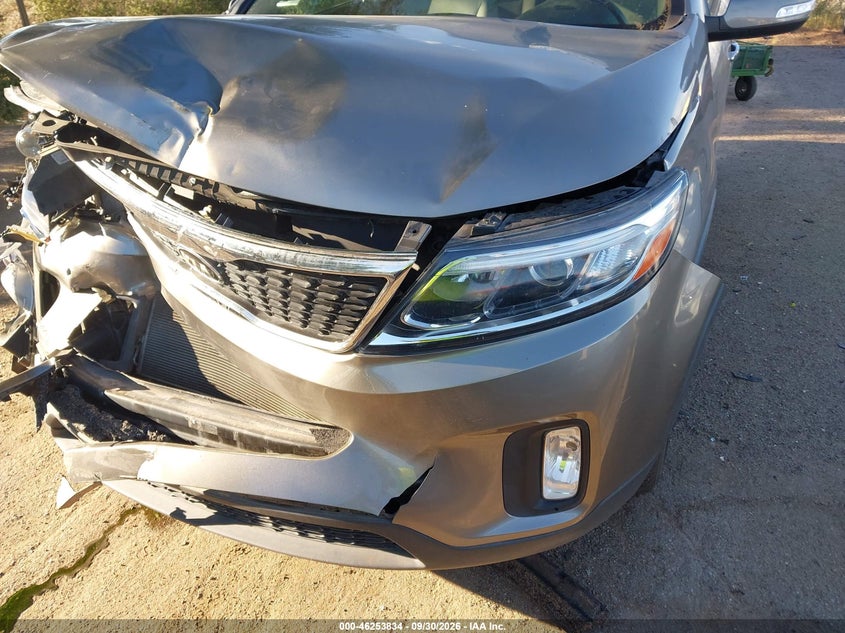 KIA SORENTO 2014 VIN 5XYKT3A61EG535988