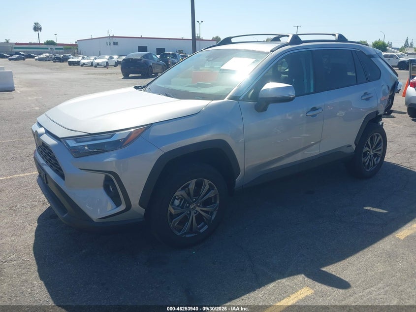 TOYOTA RAV4 HYBRID - zdjęcie 2