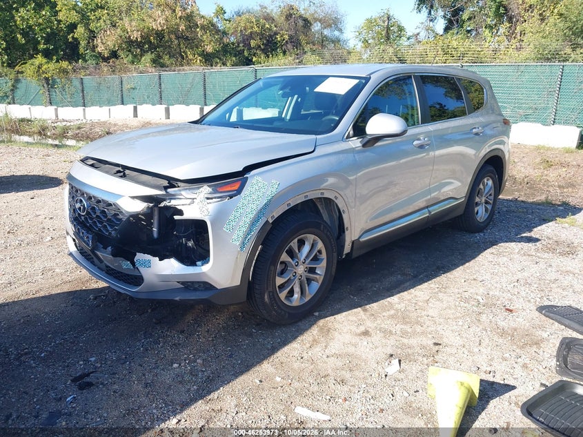 2019 HYUNDAI SANTA FE SE · Photo 2