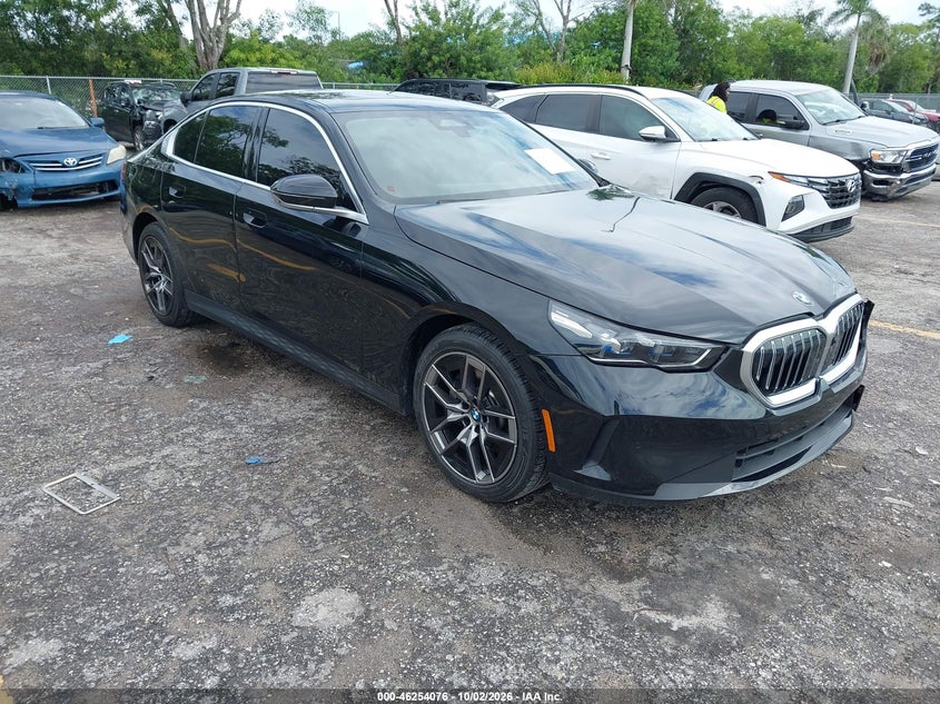 Vin: wba43fj03tcv03225, lot: 46754102, bmw 530i 20261