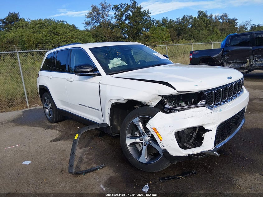 Vin: 1c4rjyb61n8747555, lot: 46754130, jeep grand cherokee 4xe limited 4x4 20221