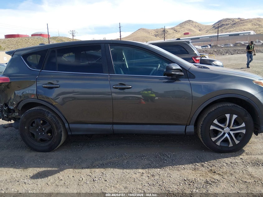 TOYOTA RAV4 - zdjęcie 14