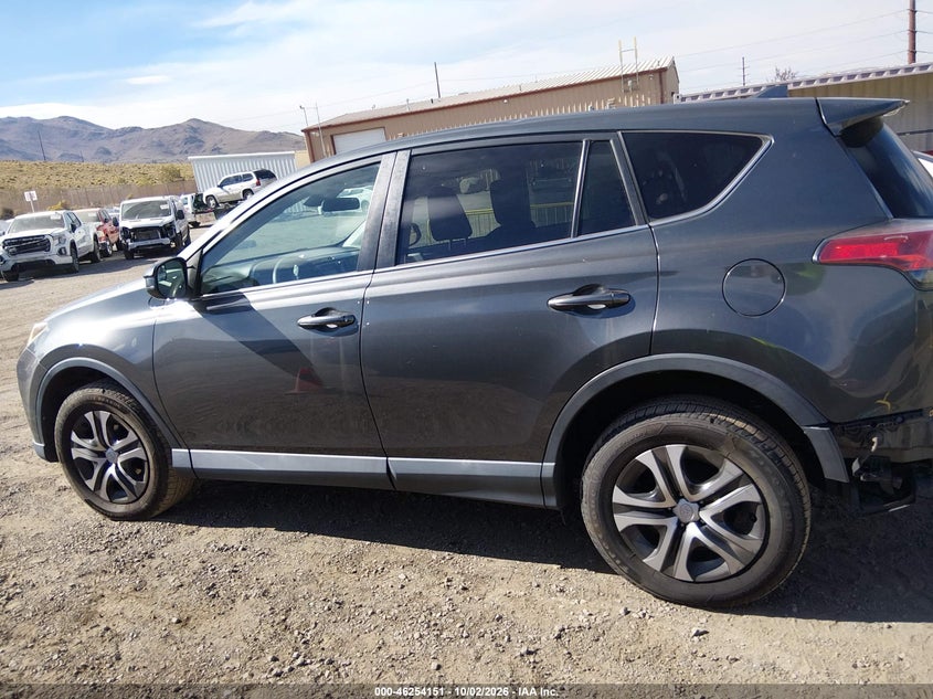 TOYOTA RAV4 - zdjęcie 15