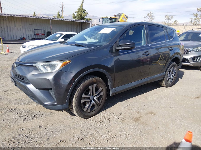 TOYOTA RAV4 - zdjęcie 2