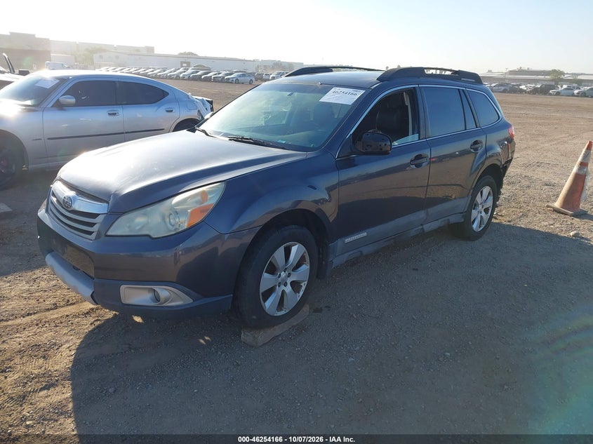 2011 Subaru Outback 2.5I Limited, Удар ззаду, IAAI, VIN 4S4BRCKC8B3337214 — фото 2